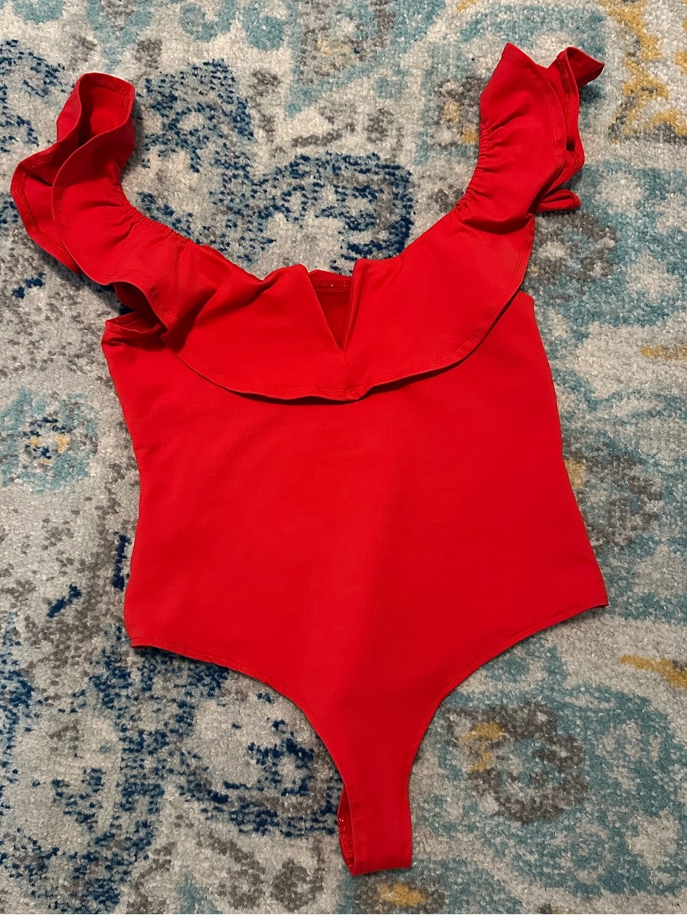 Lulu’s Red Ruffle Square Neck Women's Top - Picture 3 of 3